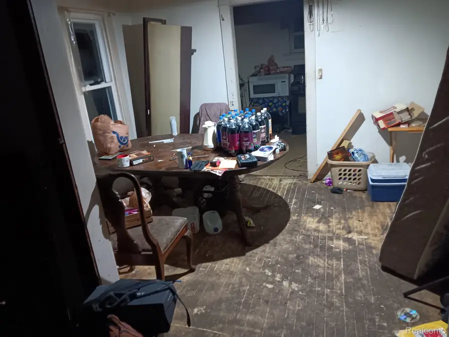 149 E Tobias Street, Flint, MI 48503 - #2