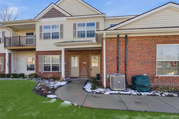 907 Watercress Lane, Fenton, MI 48430