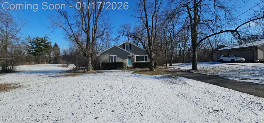 29230 Greening Street, Farmington, MI 48334 - Image #3