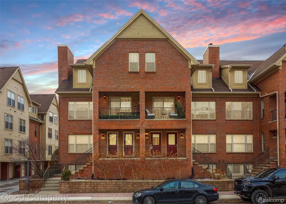 129 Allenhurst Avenue, Royal Oak, MI 48067 - Image #1