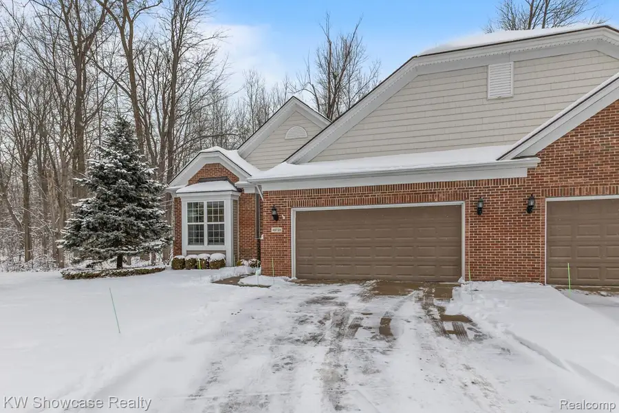 49724 Broadacre Drive #57, Macomb, MI 48042 - Image #2