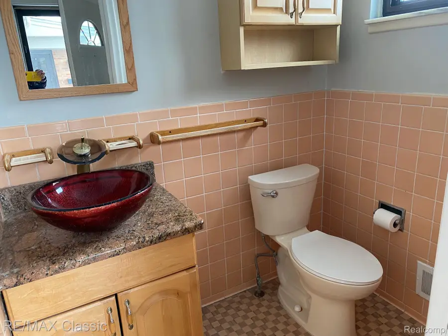 112 E Hickory Grove Road, Bloomfield Hills, MI 48304 - #3