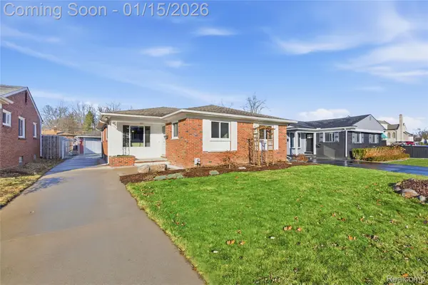 226 W La Salle Avenue, RoyalOak, MI 48073