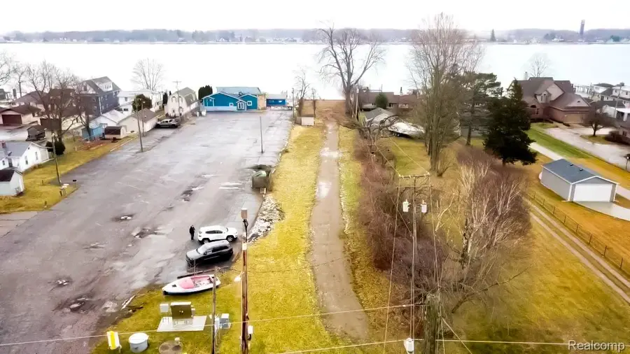 7503 River Road, Cottrellville Township, MI 48039 - Image #2