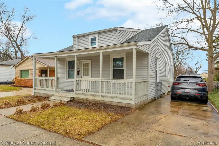 4693 Universal Street, Dearborn Heights, MI 48125 - Image #3