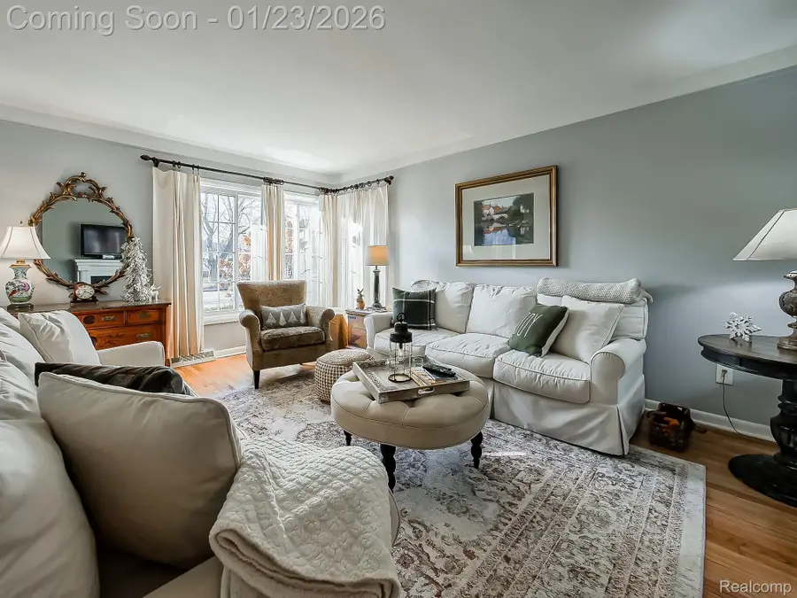 3716 Mark Orr Road, Royal Oak, MI 48073 - Image #2