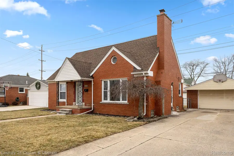 1046 6th Street, Wyandotte, MI 48192 - Image #2