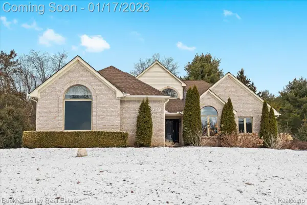 3597 Habitat Trail, Pinckney, MI 48169