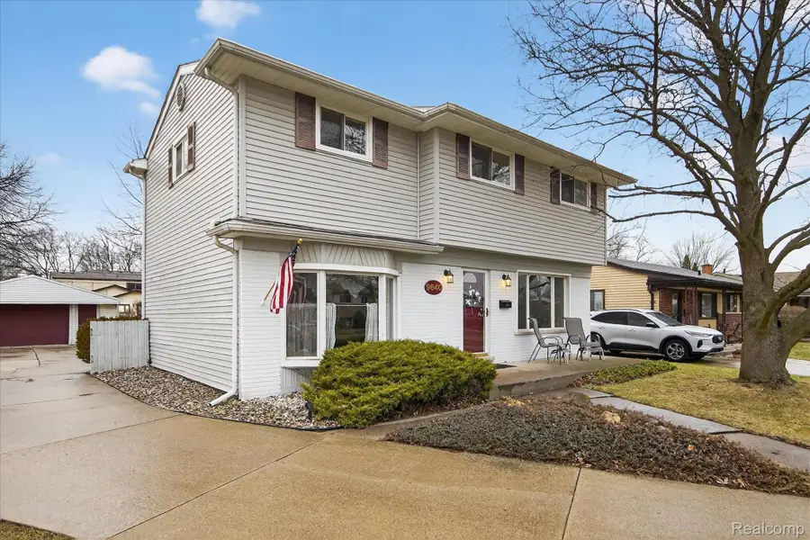 9640 Dudley Street, Taylor, MI 48180 - #2