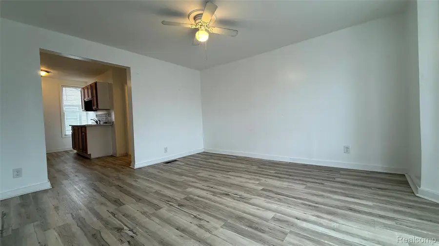 389 Osmun Street, Pontiac, MI 48342 - Image #2