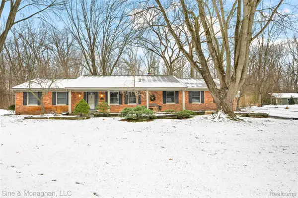 210 Mead Road, RochesterHills, MI 48306