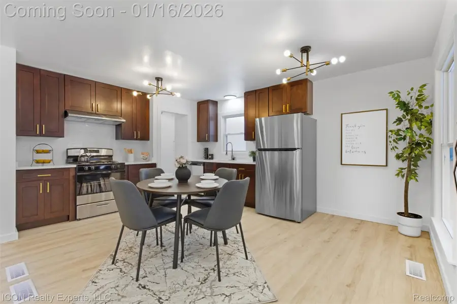 901 Argyle Avenue, Pontiac, MI 48341 - Image #2