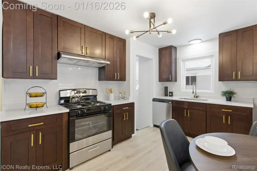 901 Argyle Avenue, Pontiac, MI 48341 - Image #3