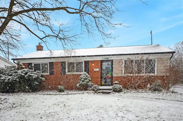 9015 Headley Drive, SterlingHeights, MI 48314