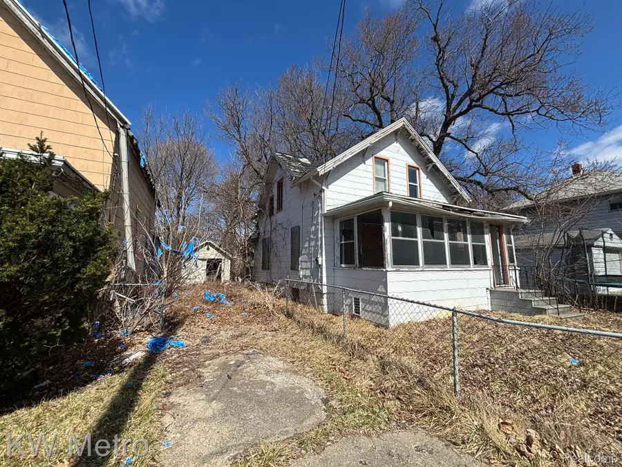 235 Page Street, Flint, MI 48505 - Image #2