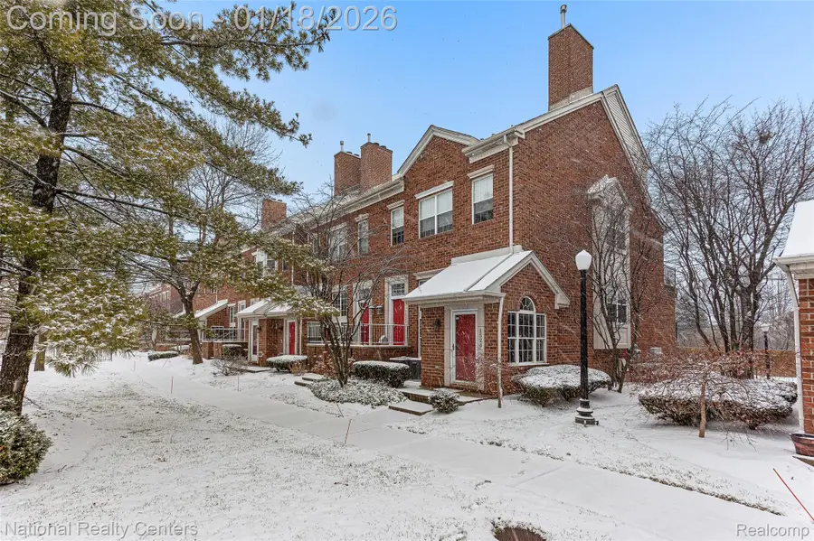 1524 Maryland Club Drive, Royal Oak, MI 48067 - Image #2