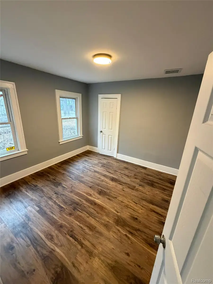 19335 Lenore, Detroit, MI 48219 - Image #3