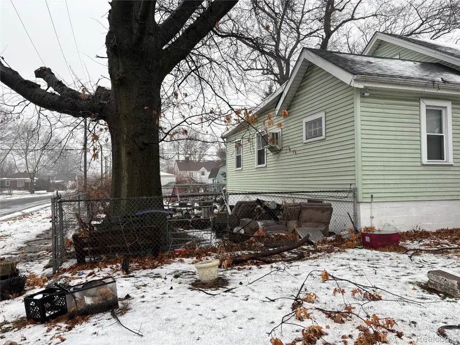 19307 Fleming Street, Detroit, MI 48234 - Image #2