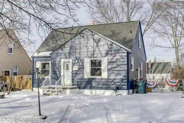 13680 Borgman Street, OakPark, MI 48237