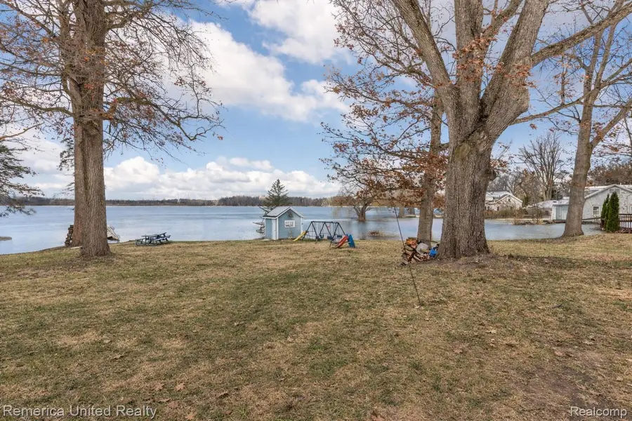 1491 Division Drive, Hartland, MI 48353 - #2