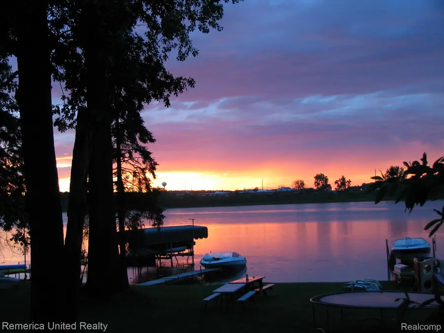 1491 Division Drive, Hartland, MI 48353 - #3