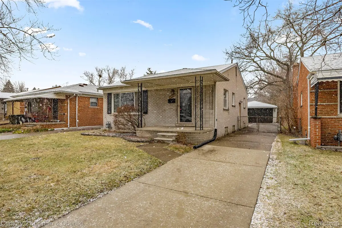 24084 Currier Street, Dearborn Heights, MI 48125 - Image #1