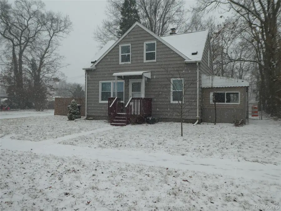 35209 Sheridan Street, Westland, MI 48185 - Image #2