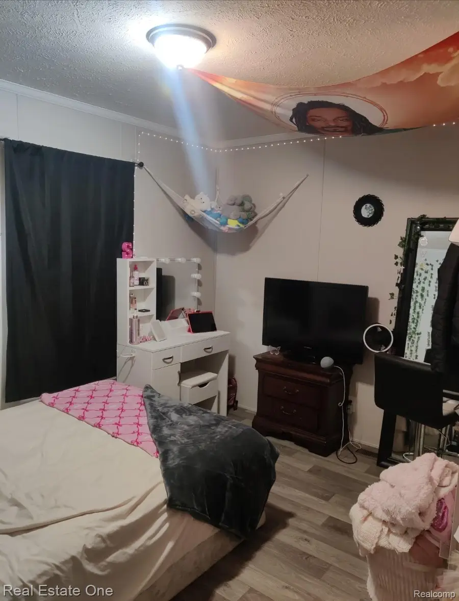 15990 Villaire Ave., Clinton Township, MI 48038 - Image #2