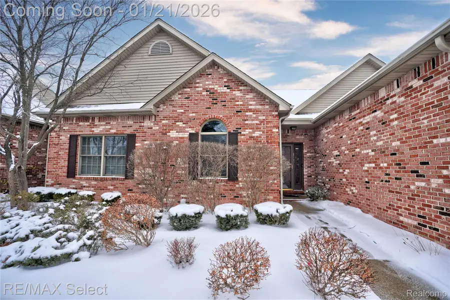 13024 Harbor Landings Drive #3, Fenton, MI 48430 - Image #2