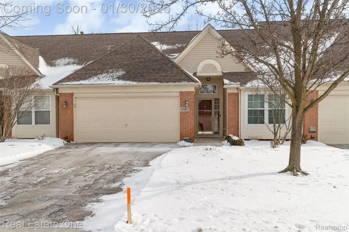 5481 Greenway Drive #79, Trenton, MI 48183 - Image #1