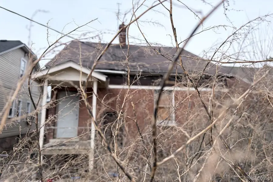 18652 Goulburn Street, Detroit, MI 48205 - #3