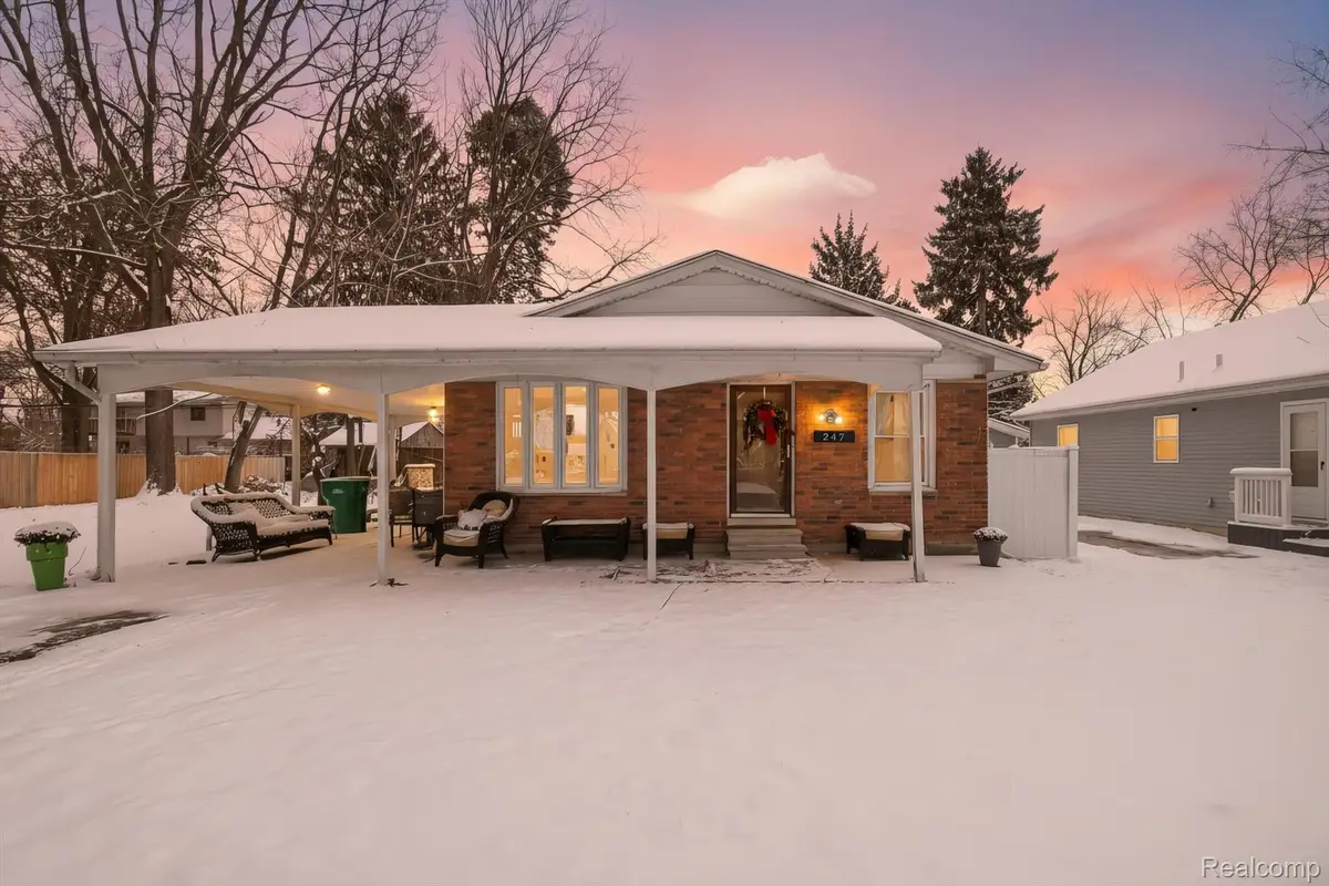 247 S Wallace Boulevard, Ypsilanti, MI 48197 - Image #1