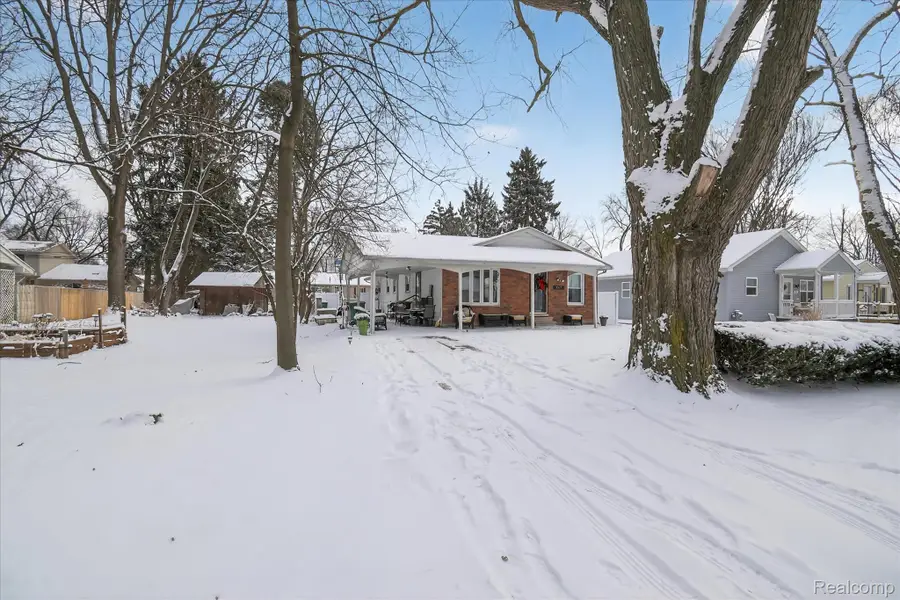 247 S Wallace Boulevard, Ypsilanti, MI 48197 - Image #2