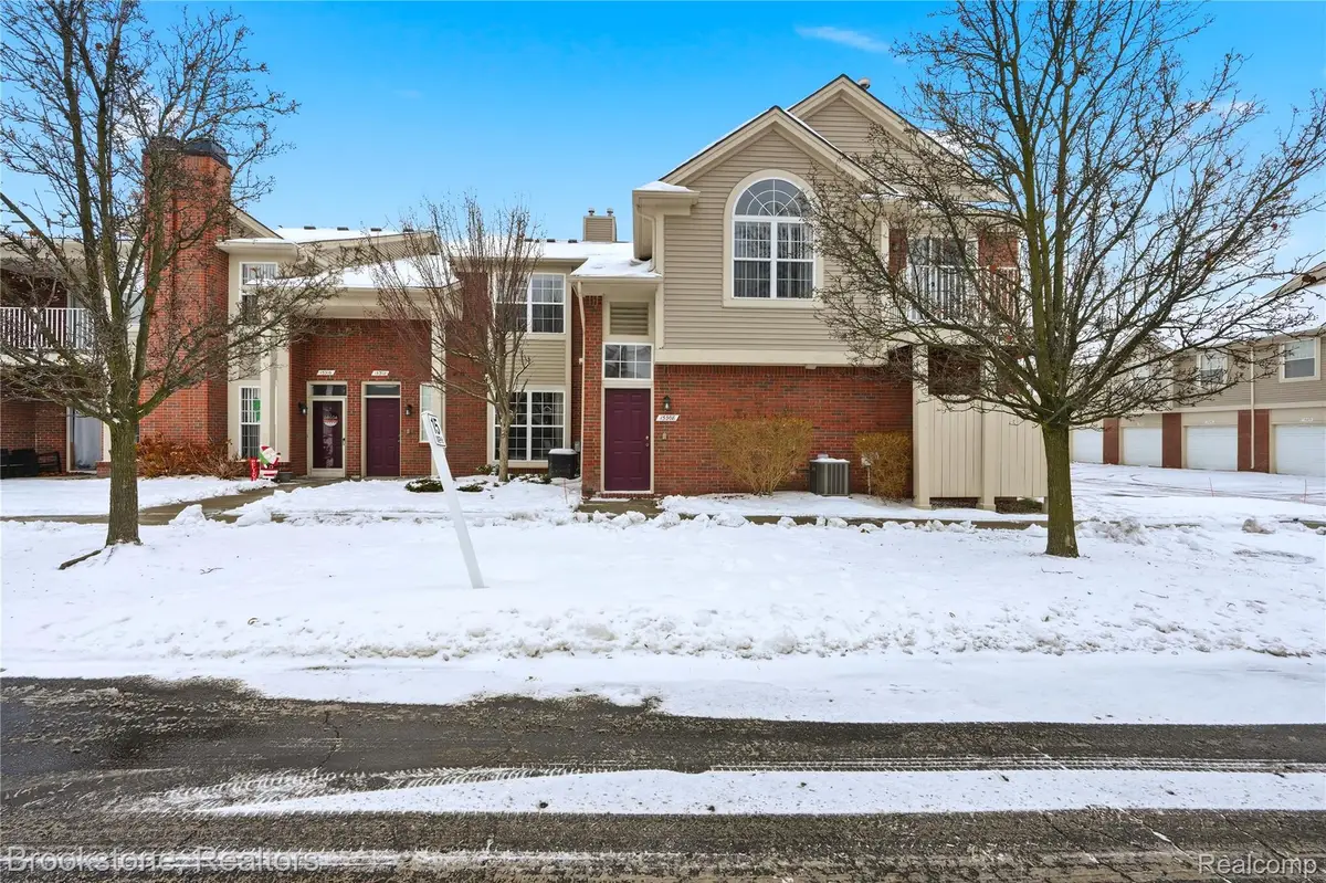 15308 Yale Drive, Clinton Charter Township, MI 48038 - Image #1