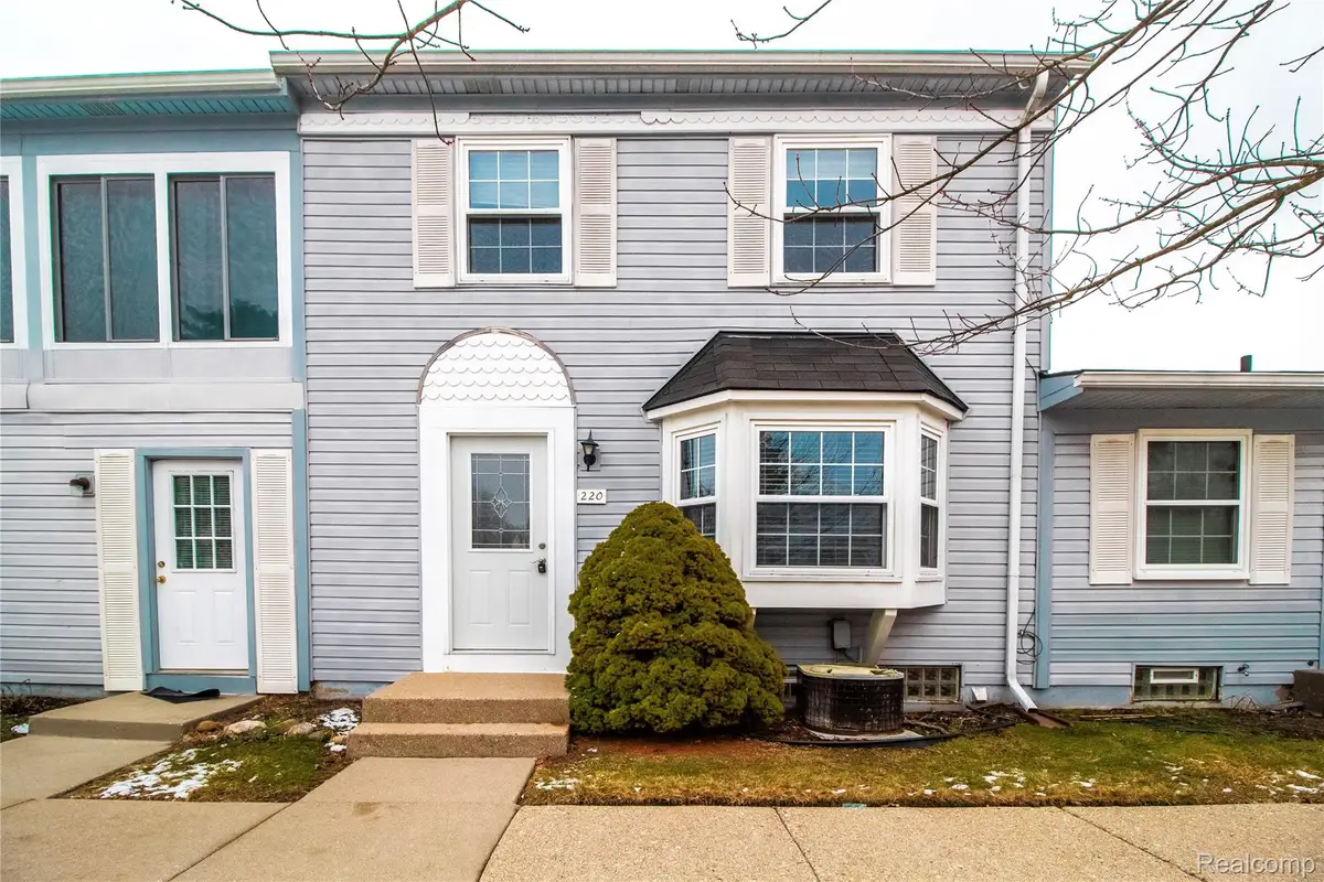 220 Aqueduct Drive #80, Walled Lake, MI 48390 - Image #1