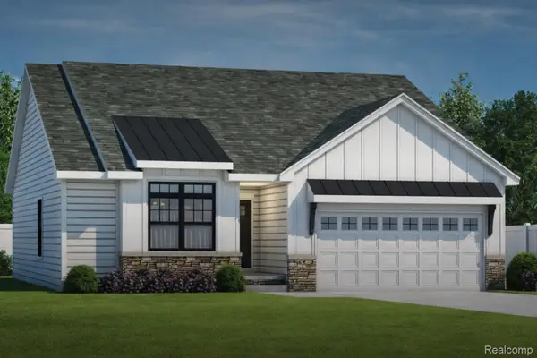 5152 Sandalwood Circle, GrandBlanc, MI 48439