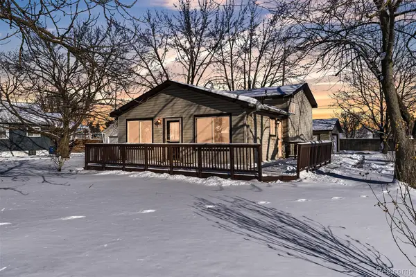 3410 Van Zandt Road, Waterford, MI 48329