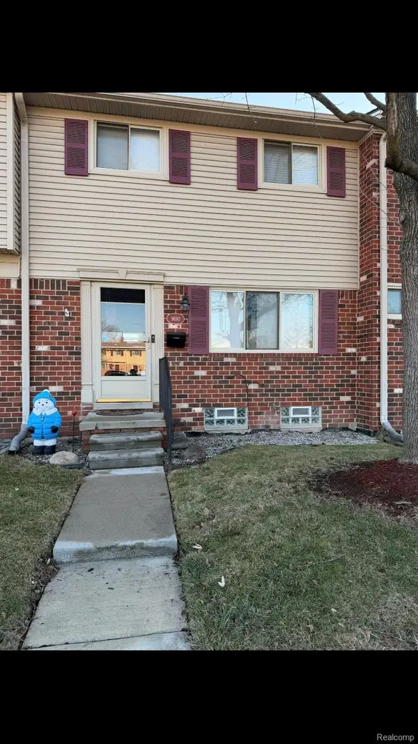 9690 Cornell, Taylor, MI 48180