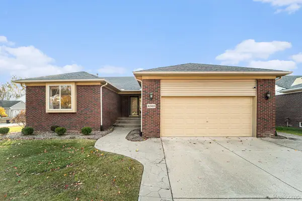 42415 Colorado Drive, ClintonTownship, MI 48036