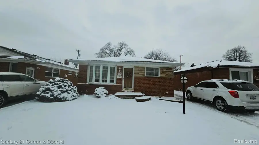 5649 N Lafayette Street, Dearborn Heights, MI 48127 - Image #2