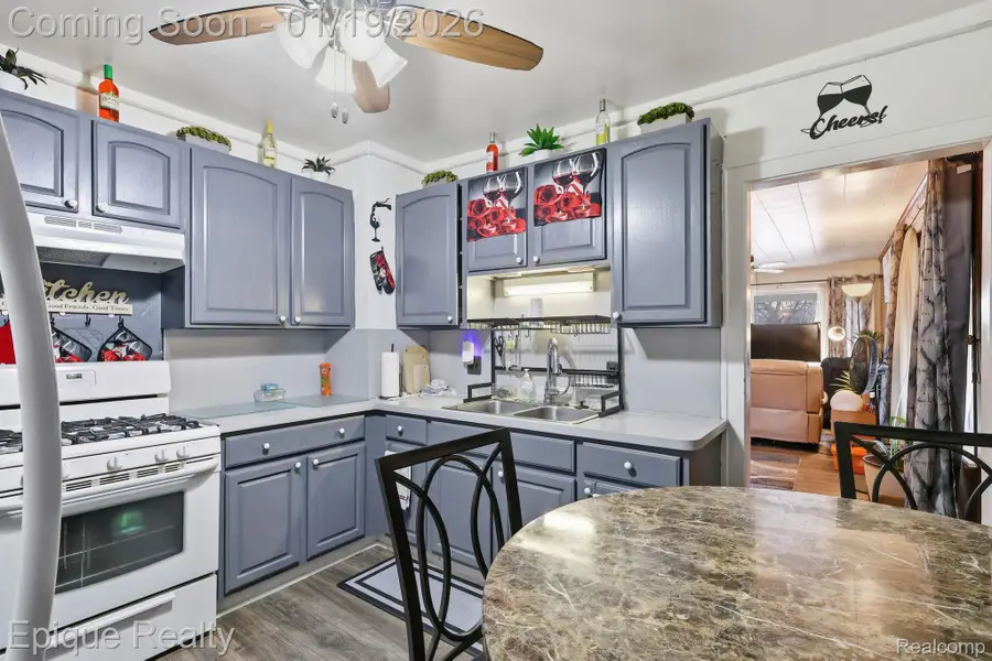 8311 Olympia Street, Detroit, MI 48213 - Image #2