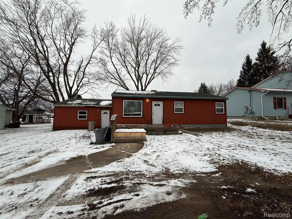 6119 E Bristol Road, Burton, MI 48519 - Image #1