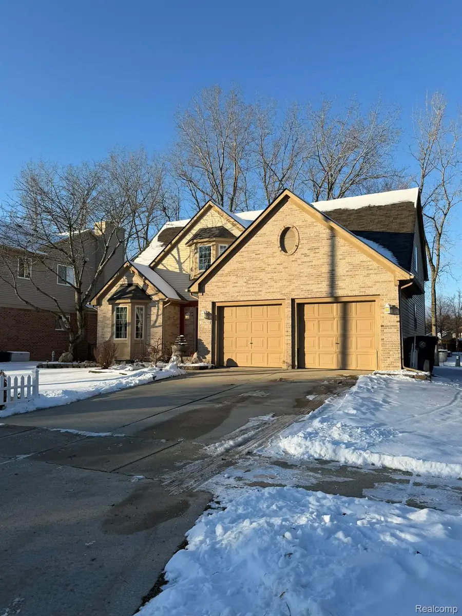 29830 Bobrich Street, Livonia, MI 48152 - Image #2