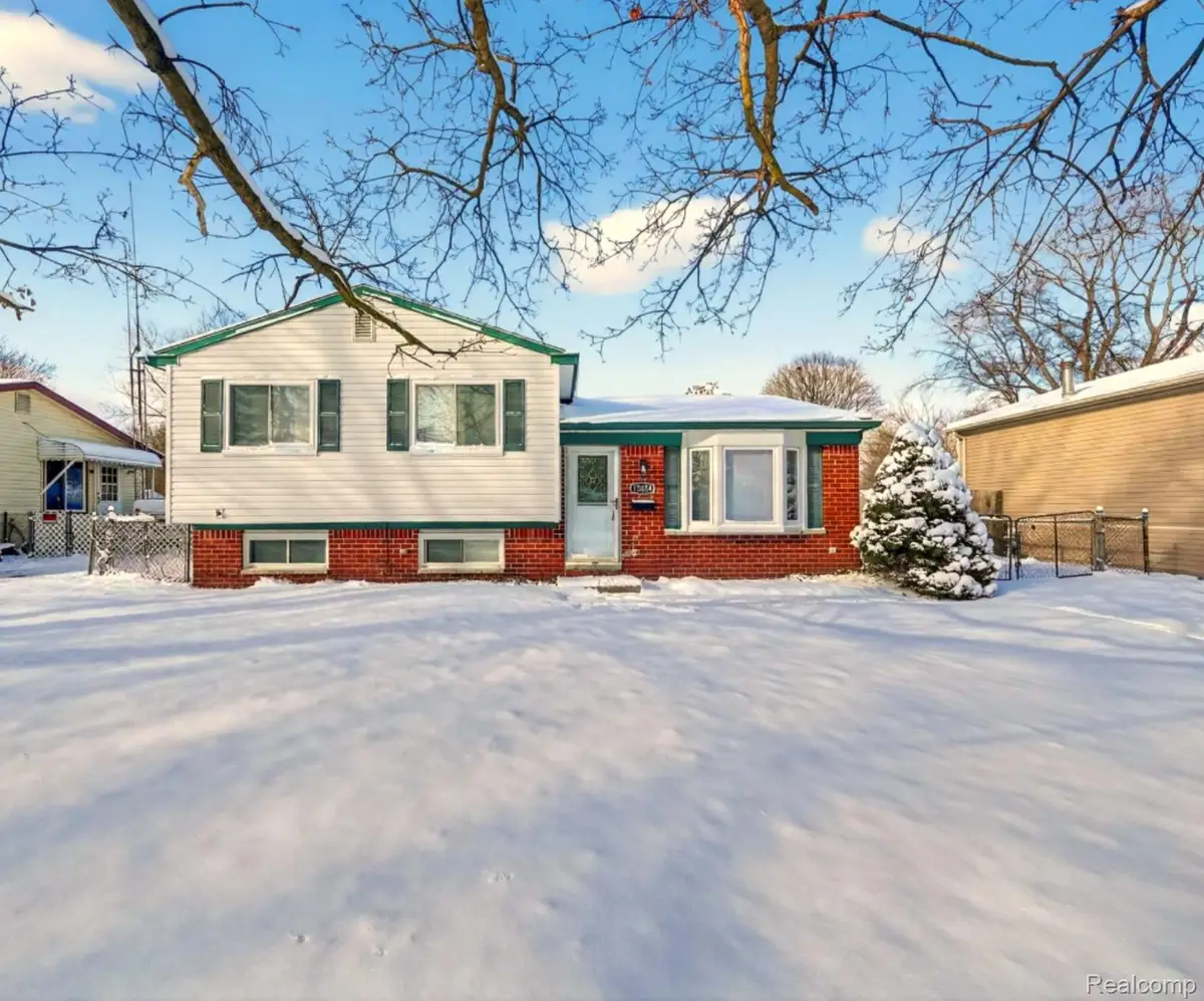 15654 Isabelle Street, Romulus, MI 48174 - Image #1