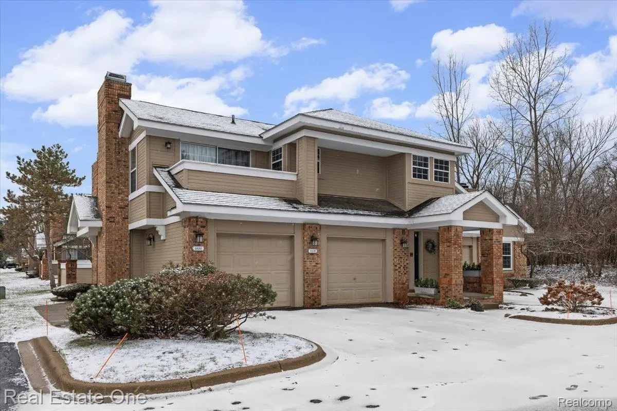 6622 Fieldstone Court, West Bloomfield, MI 48322 - Image #1