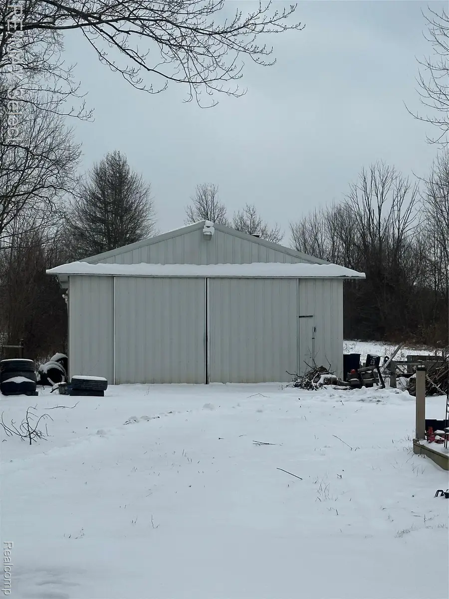 5196 E Frances Road, Genesee, MI 48458 - Image #3