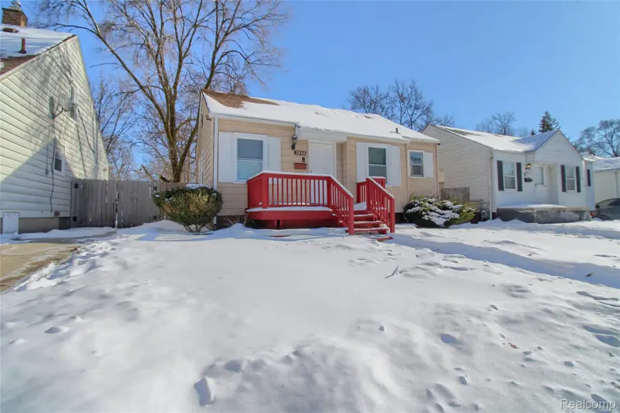 7540 Dolphin, Redford, MI 48239 - #2