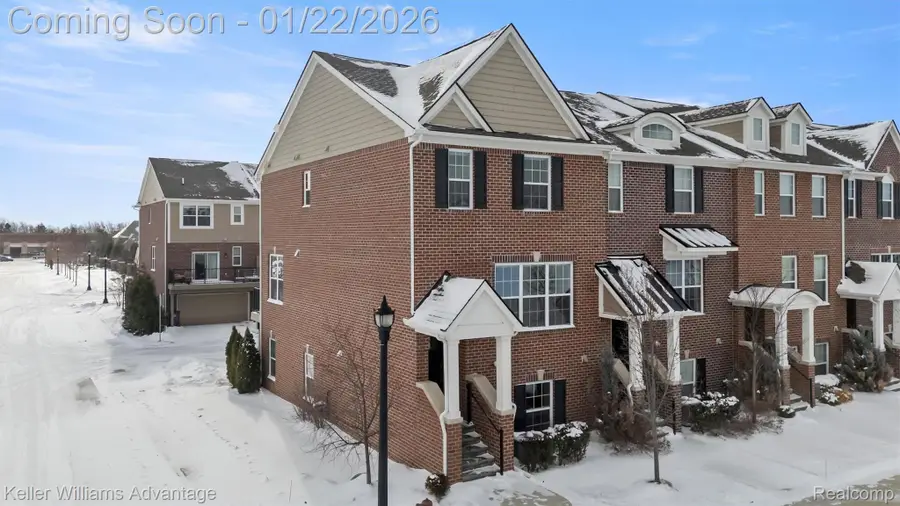 47701 Hillcrest Drive #76, Northville, MI 48168 - Image #3