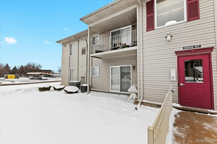 9959 Allen Pointe Drive, Allen Park, MI 48101 - Image #2