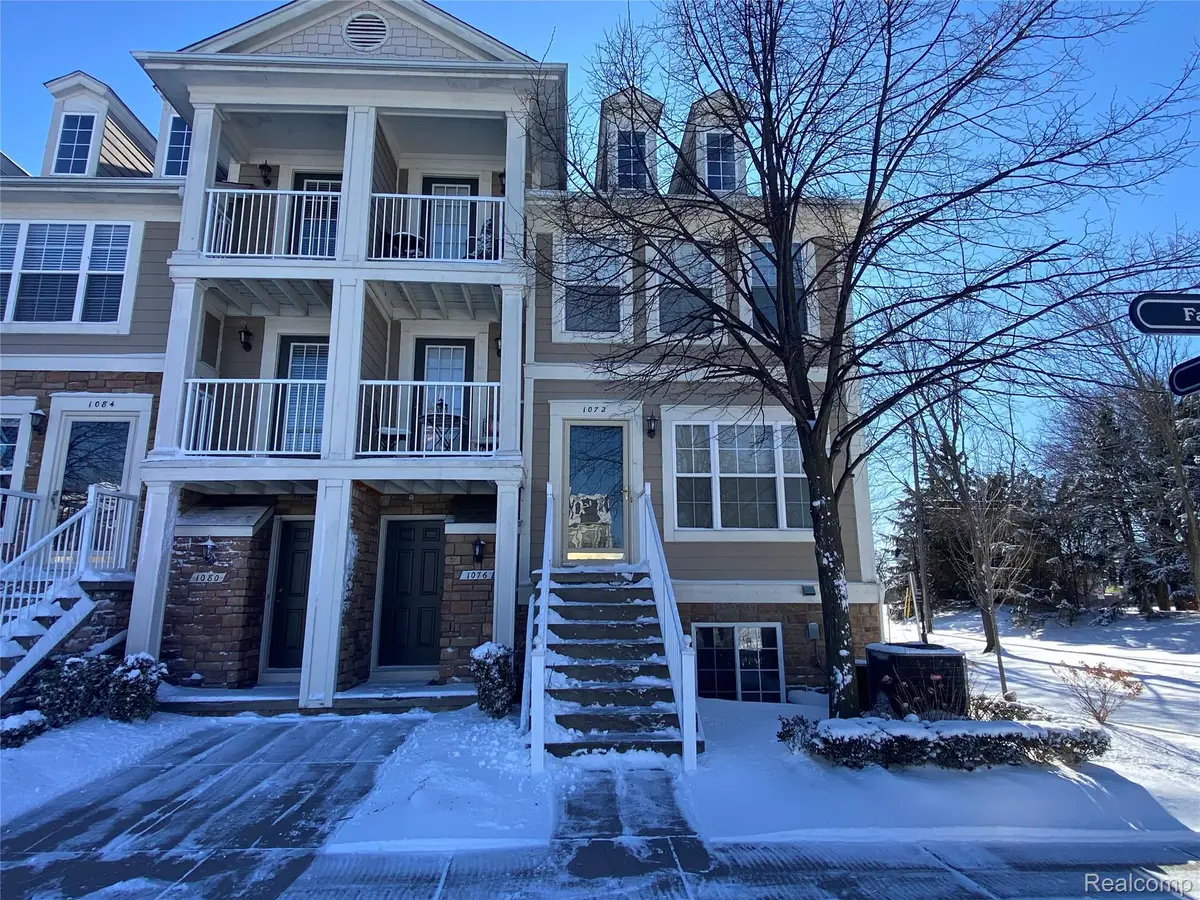 1072 Faulkner, Troy, MI 48083 - Image #1